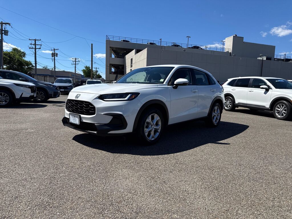 2024 Honda HR-V LX — photo 1 of 13