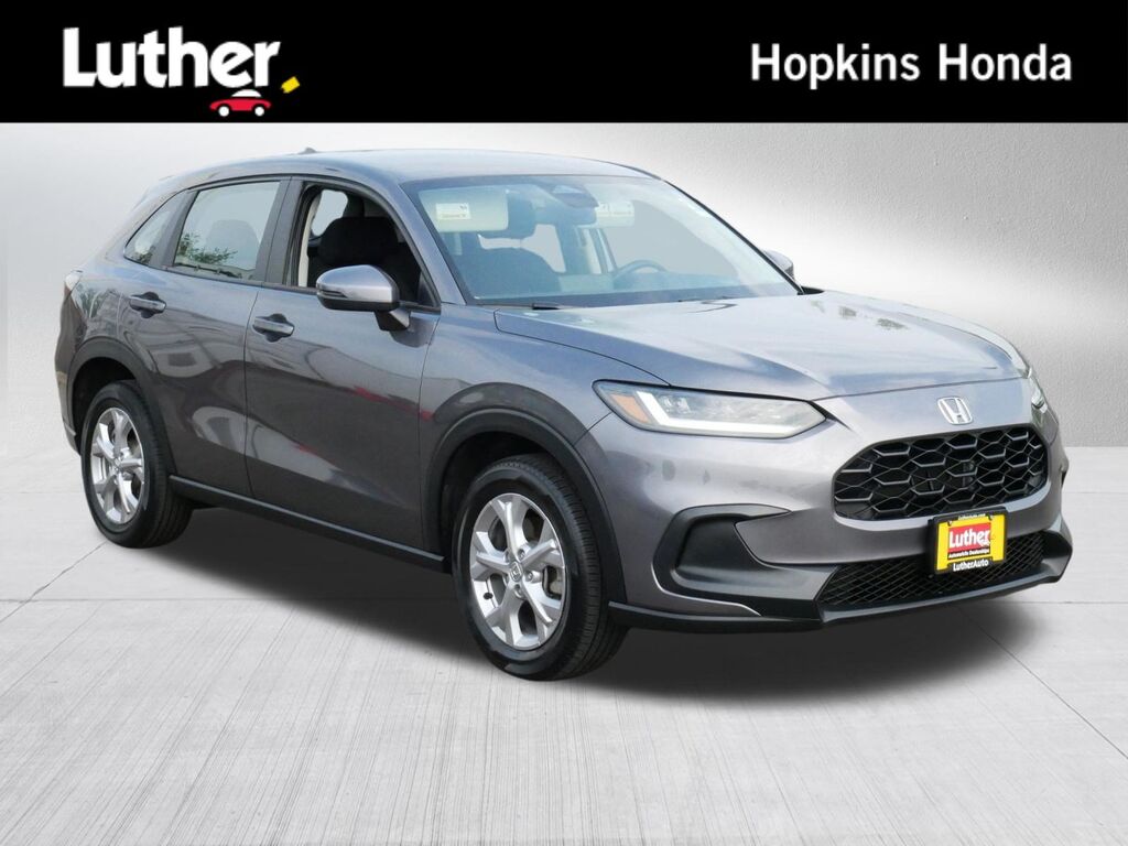 2024 Honda HR-V 5DR AWD LX — photo 1 of 7