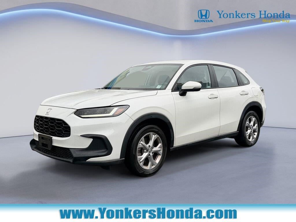 2023 Honda HR-V LX — photo 1 of 7