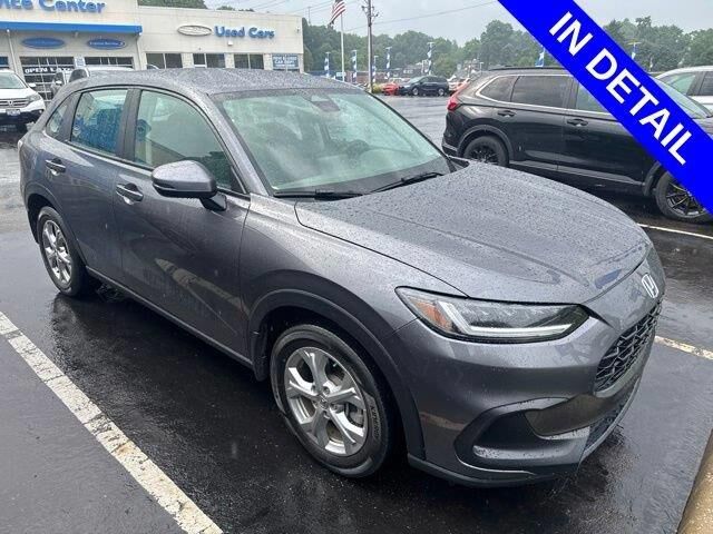 2025 Honda HR-V LX — photo 1 of 7