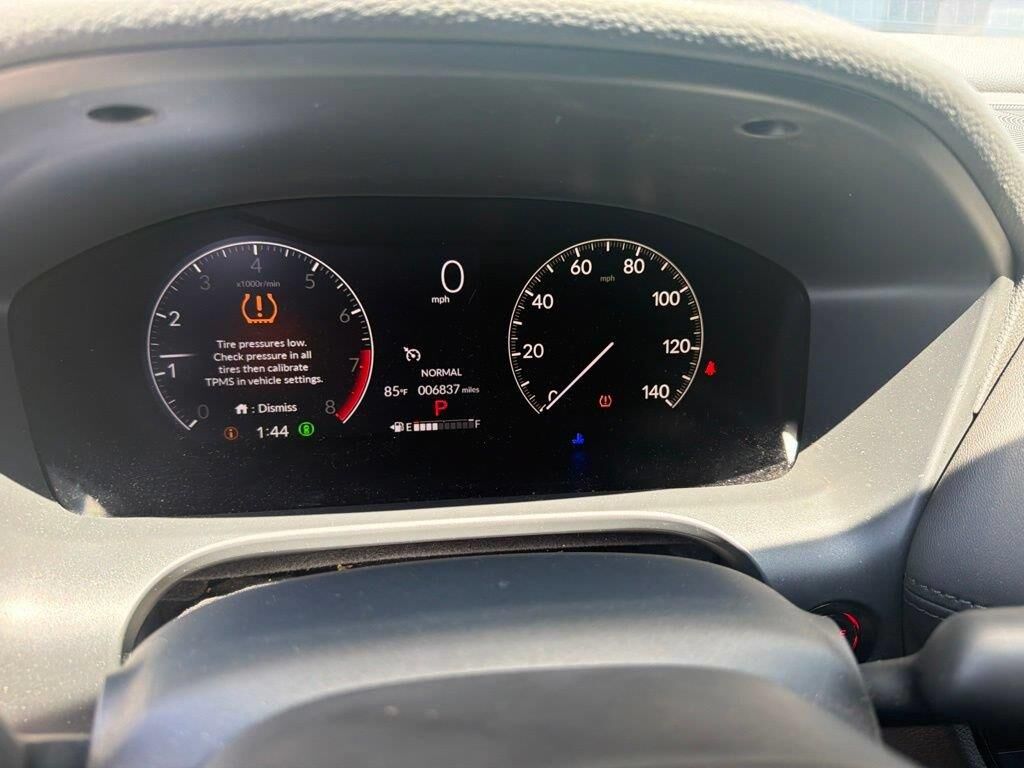 2026 Honda HR-V LX — photo 1 of 7
