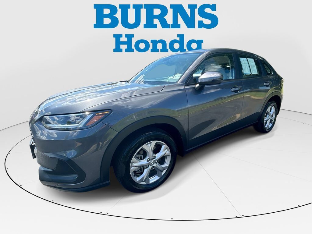 2024 Honda HR-V 5DR AWD LX — photo 1 of 7
