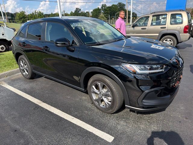 2026 Honda HR-V AWD LX