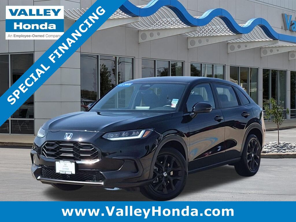 2025 Honda HR-V AWD SPORT — photo 1 of 7