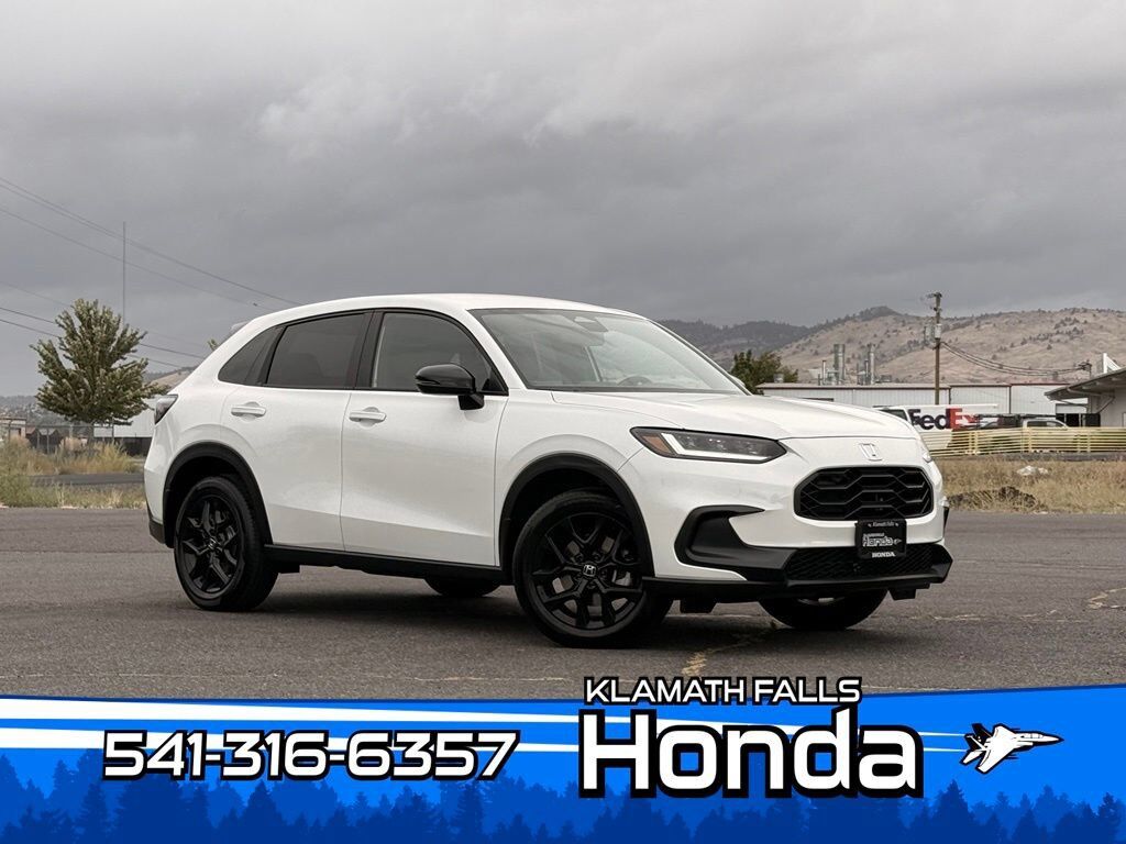 2025 Honda HR-V AWD SPORT — photo 1 of 7
