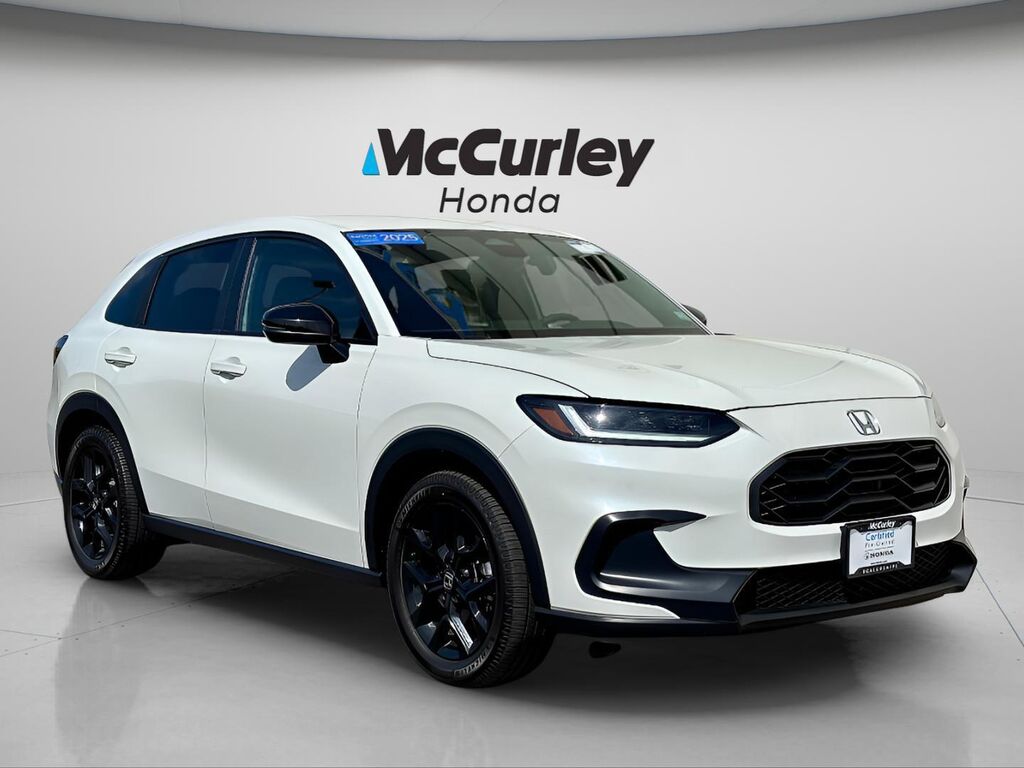 2025 Honda HR-V Sport — photo 1 of 13