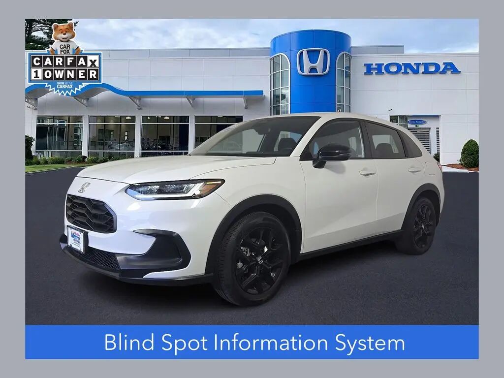 2023 Honda HR-V Sport — photo 1 of 13