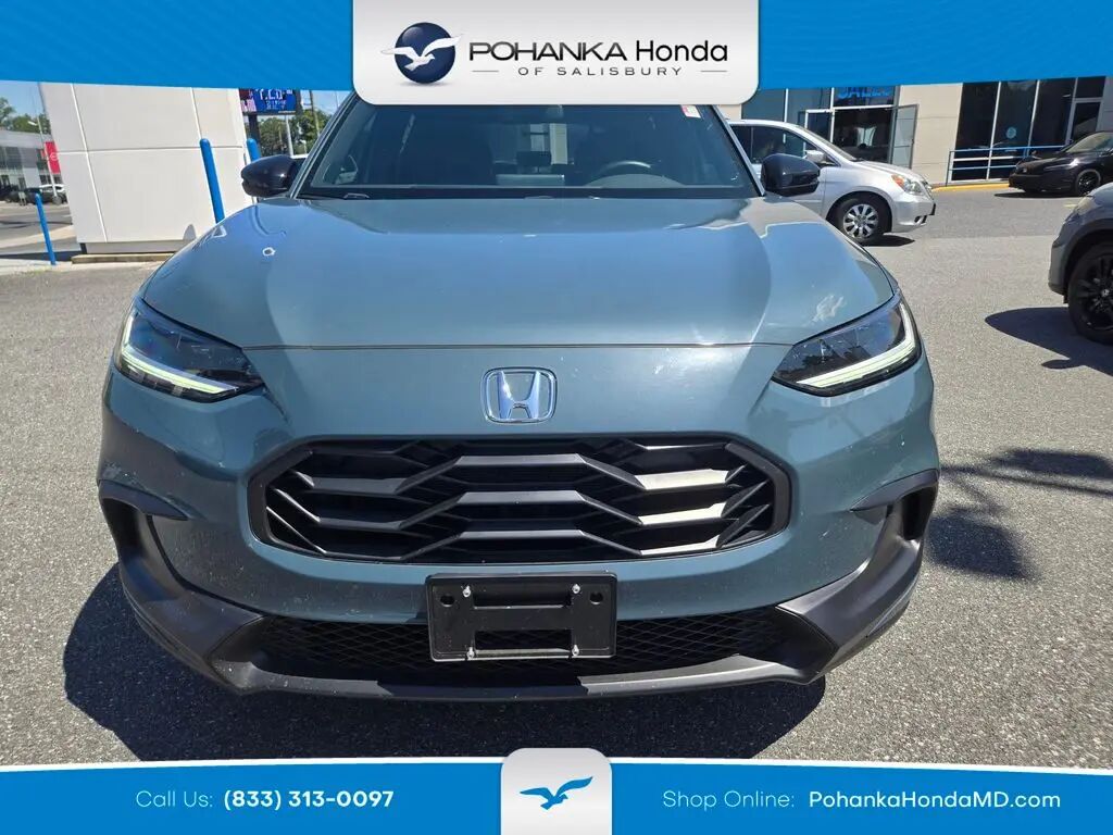 2025 Honda HR-V Sport — photo 1 of 13