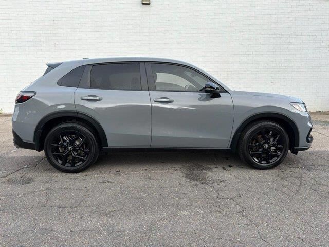 2025 Honda HR-V Sport — photo 1 of 13