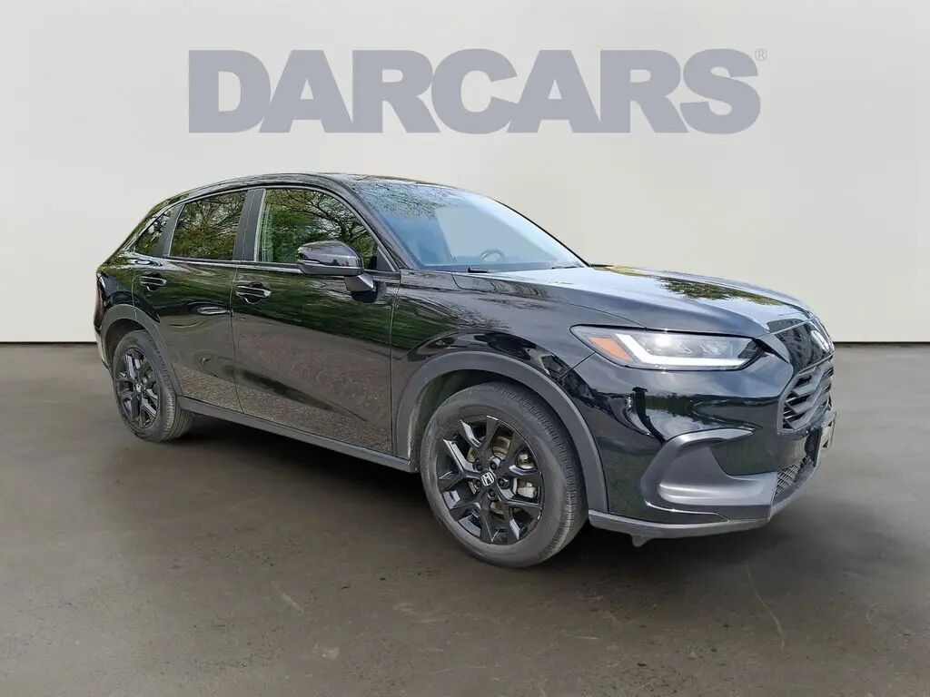 2025 Honda HR-V Sport — photo 1 of 13