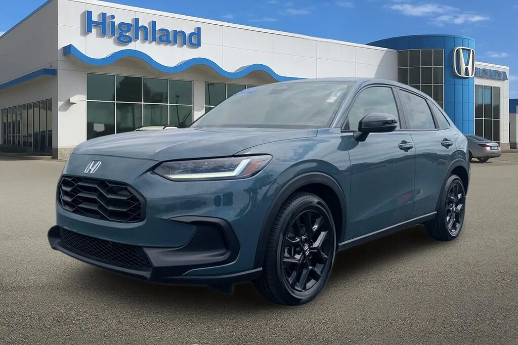 2025 Honda HR-V Sport — photo 1 of 12