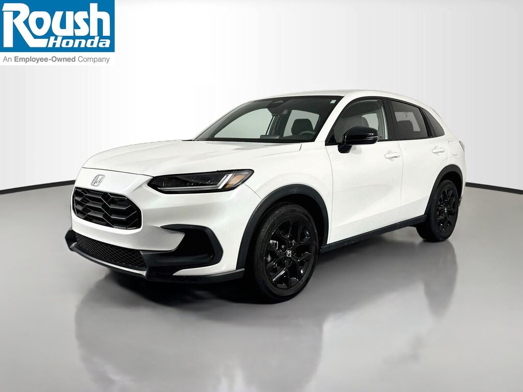 2025 Honda HR-V AWD SPORT — photo 1 of 7