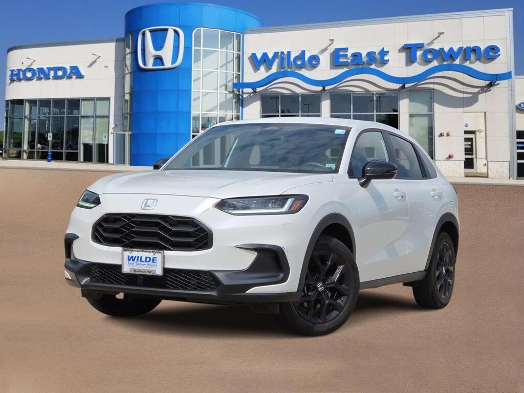 2024 Honda HR-V Sport — photo 1 of 13