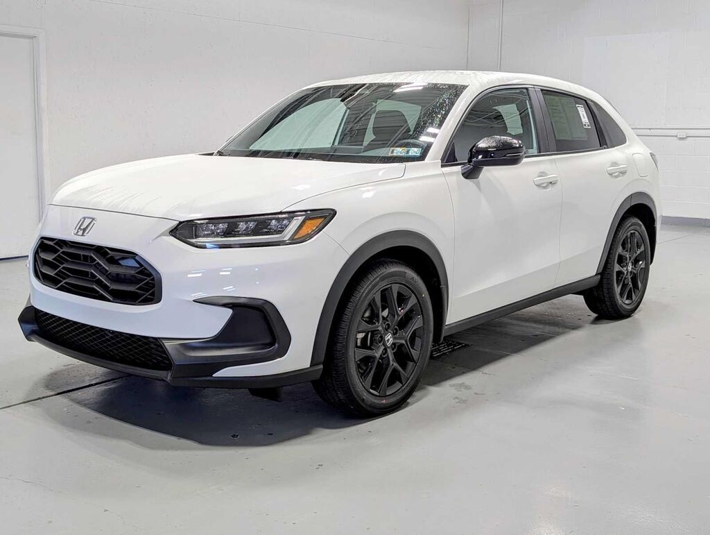 2024 Honda HR-V Sport — photo 1 of 13