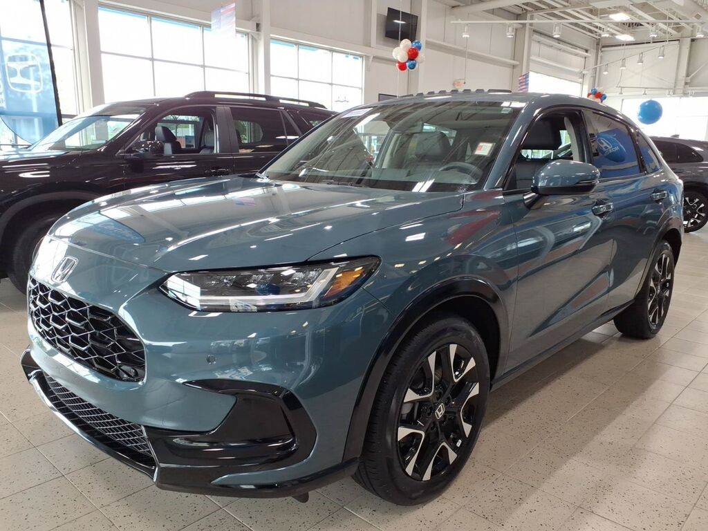 2026 Honda HR-V AWD EX-L — photo 1 of 7