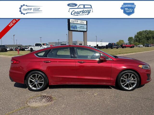 2020 Ford Fusion SEL