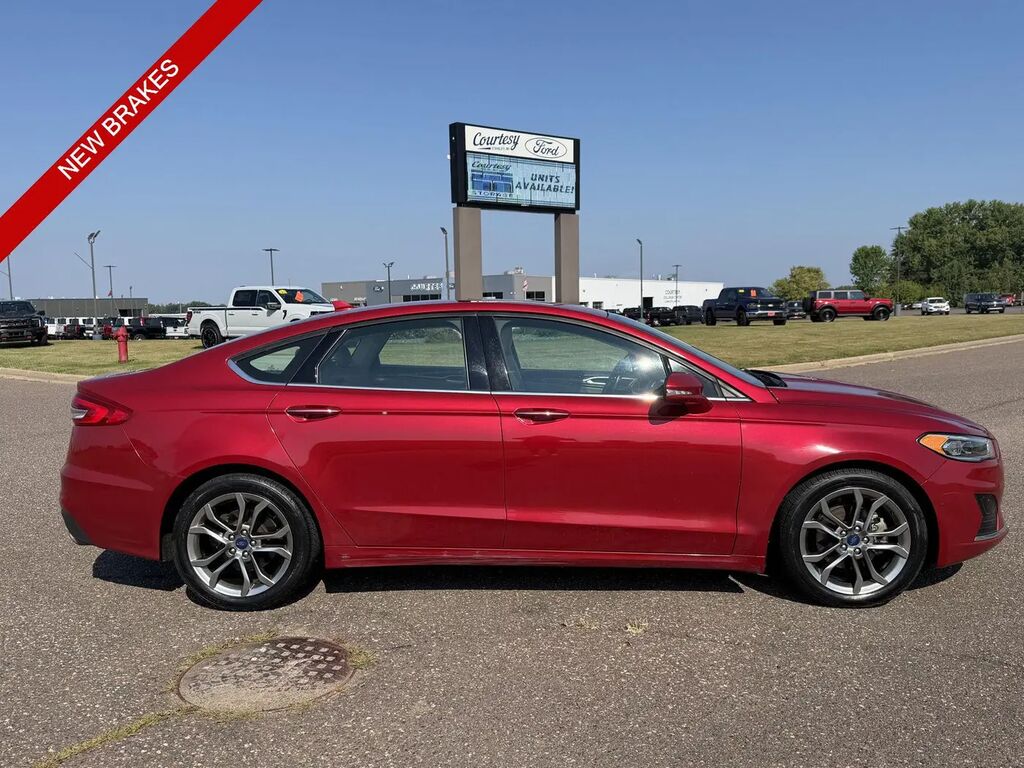 2020 Ford Fusion SEL — photo 1 of 13