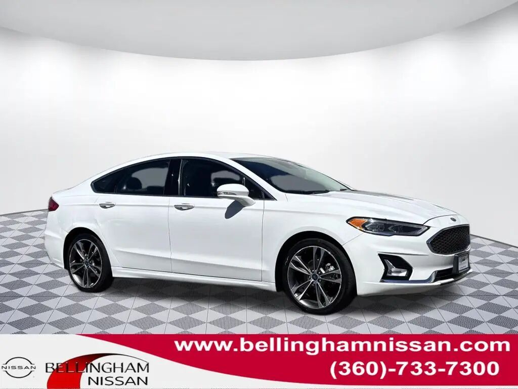 2020 Ford Fusion Titanium — photo 1 of 13