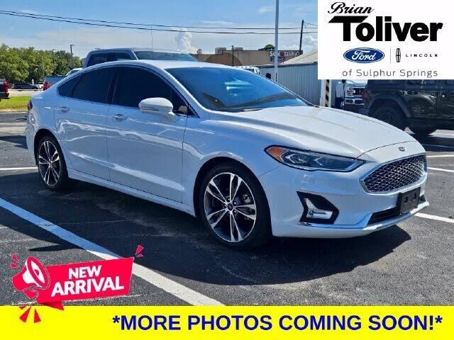 2020 Ford Fusion Titanium — photo 1 of 1