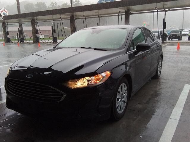2019 Ford Fusion S