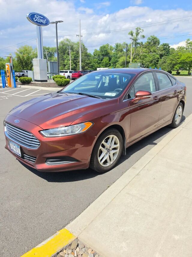2015 Ford Fusion SE
