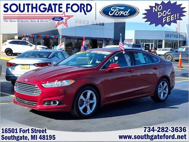 2014 Ford Fusion SE