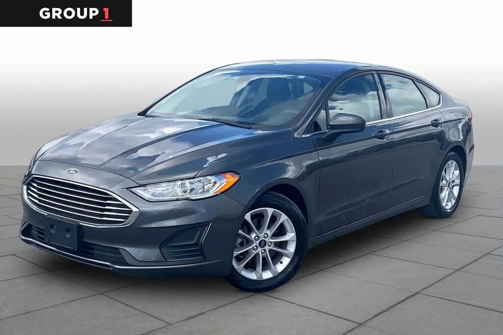 2019 Ford Fusion SE — photo 1 of 12