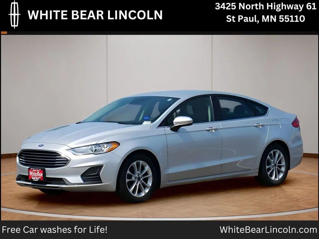 2019 Ford Fusion SE — photo 1 of 13