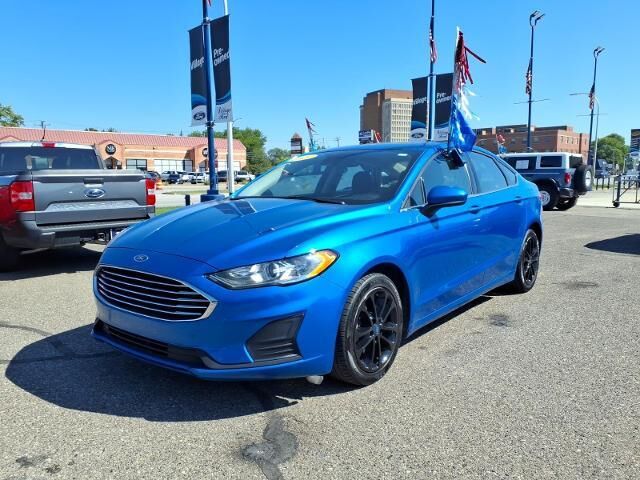 2020 Ford Fusion SE