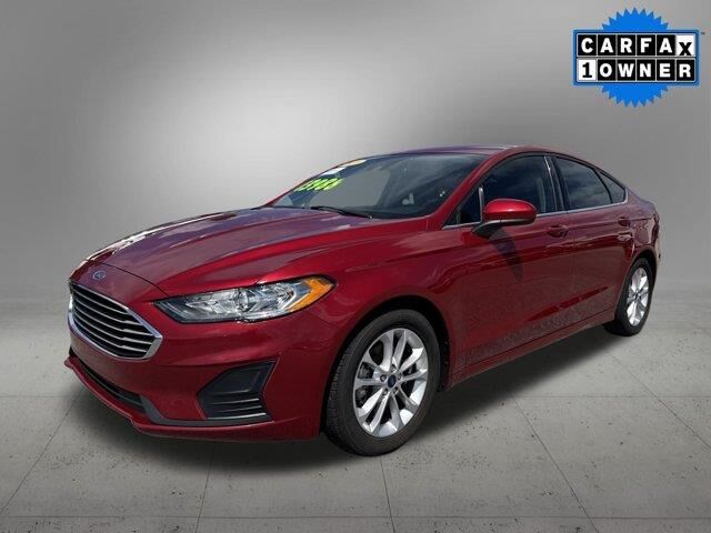 2020 Ford Fusion SE