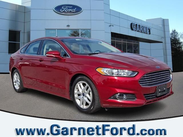 2015 Ford Fusion SE