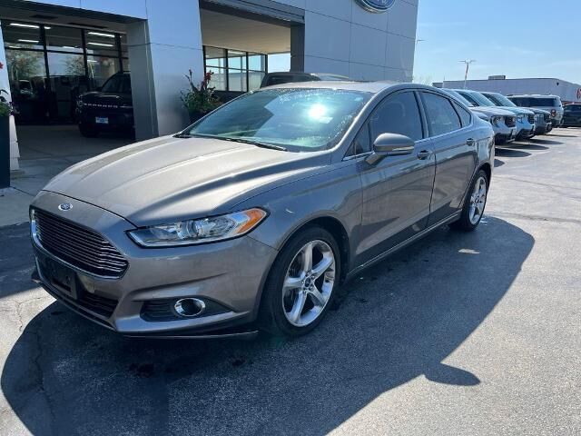 2013 Ford Fusion SE