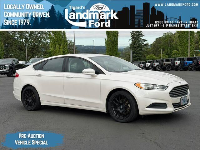 2013 Ford Fusion SE