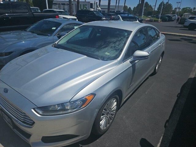 2015 Ford Fusion Hybrid SE