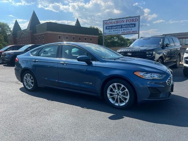 2019 Ford Fusion Hybrid SE