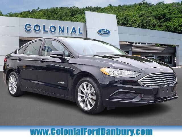 2017 Ford Fusion Hybrid SE