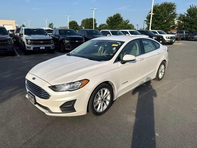 2019 Ford Fusion Hybrid SE