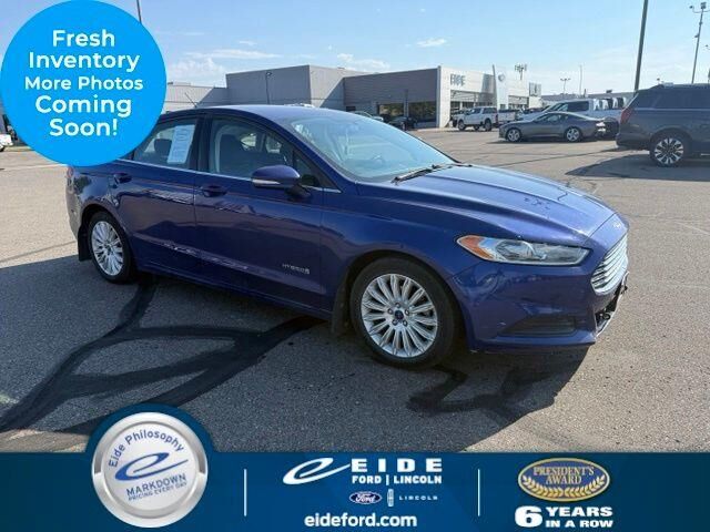 2015 Ford Fusion Hybrid SE