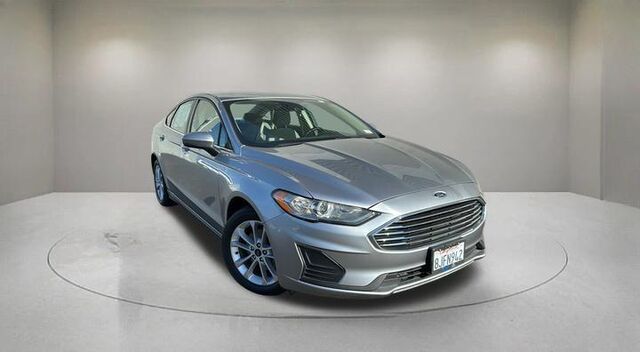 2020 Ford Fusion Hybrid SE