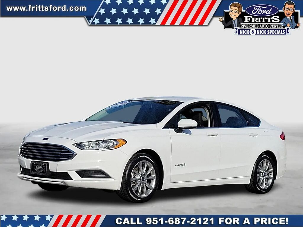 2017 Ford Fusion Hybrid SE — photo 1 of 13