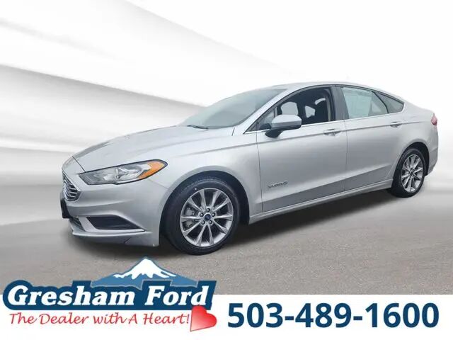 2017 Ford Fusion Hybrid SE