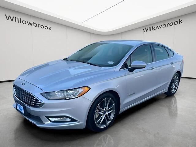 2017 Ford Fusion Hybrid SE — photo 1 of 13