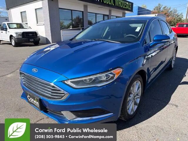 2018 Ford Fusion Energi SE Luxury — photo 1 of 13
