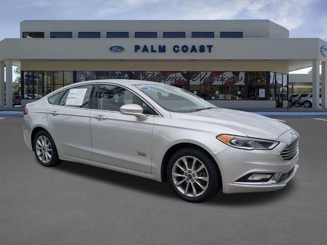 2017 Ford Fusion Energi SE Luxury