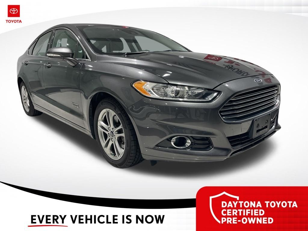 2015 Ford Fusion Energi Titanium — photo 1 of 10