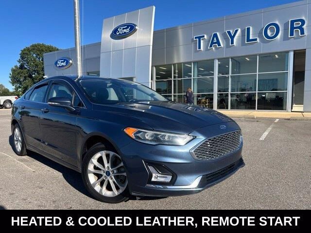 2019 Ford Fusion Energi Titanium