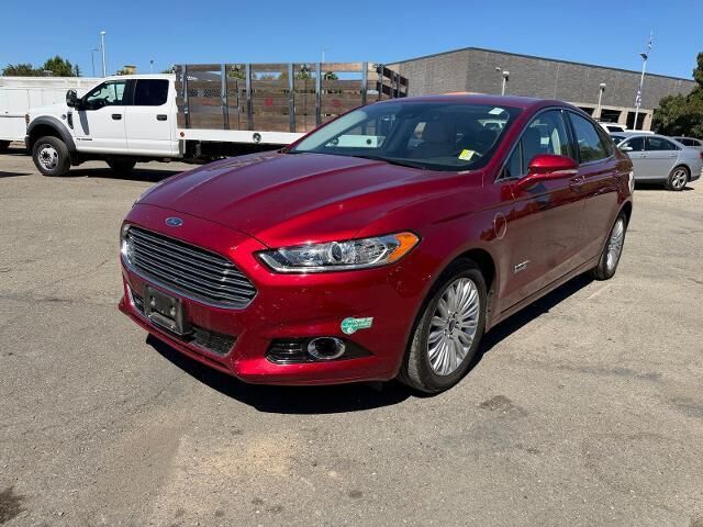 2014 Ford Fusion Energi Titanium — photo 1 of 13