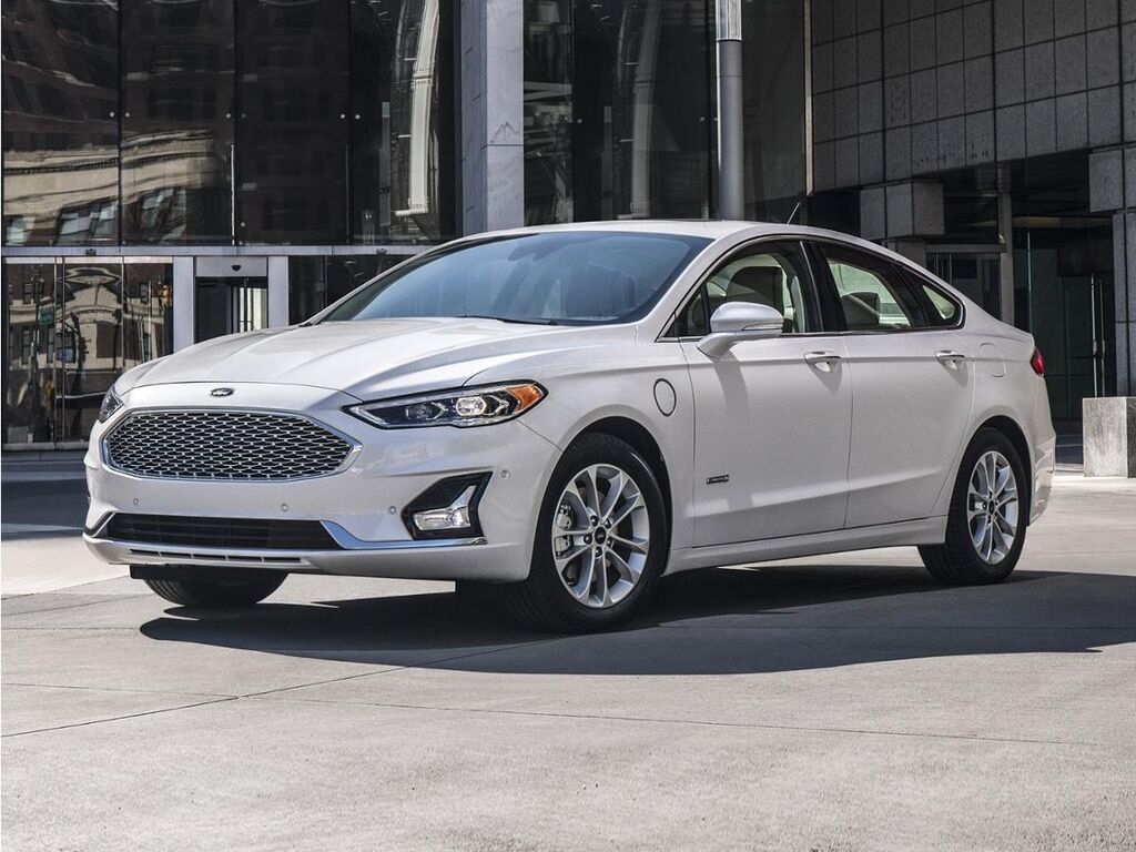 2019 Ford Fusion Energi Titanium