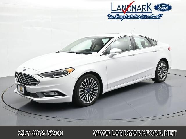 2017 Ford Fusion SE — photo 1 of 4