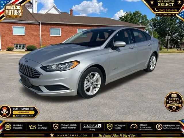 2018 Ford Fusion Hybrid S — photo 1 of 13